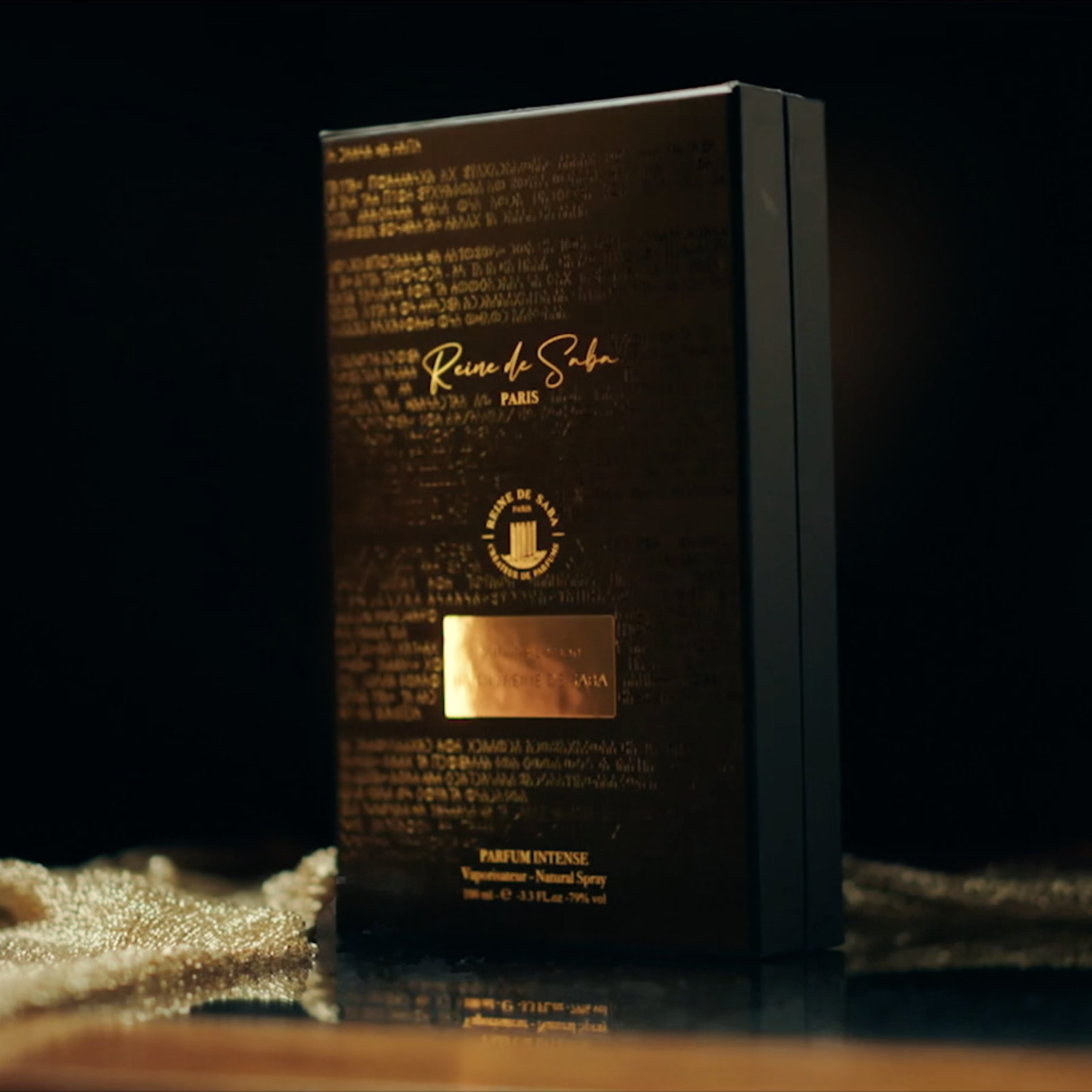 packshot produit parfum